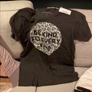Cheetah print T-shirt “be kind to every kind”